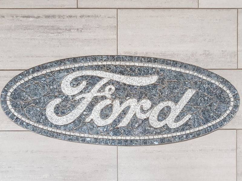 Ford Transit Custom 340 L1 Kombi Trend 9-Sitzer