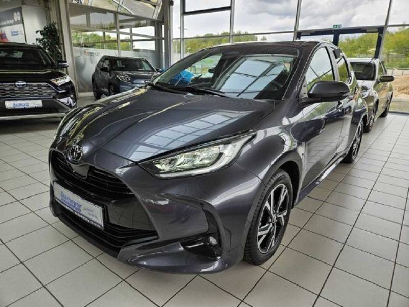 Toyota Yaris Hybrid 1.5 Teamplayer Comfort-Paket LED Si