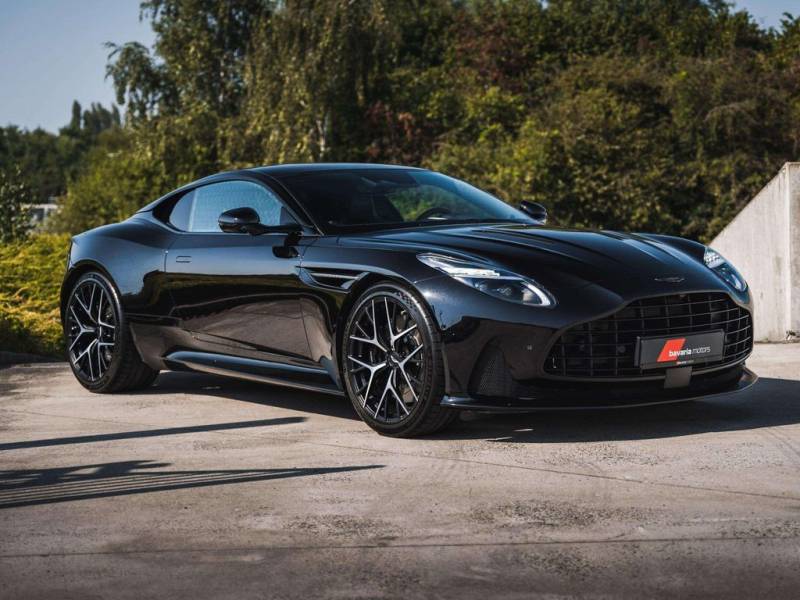Aston Martin DB12 Bowers   Wilkins / V8 / Sport Seats / VAT