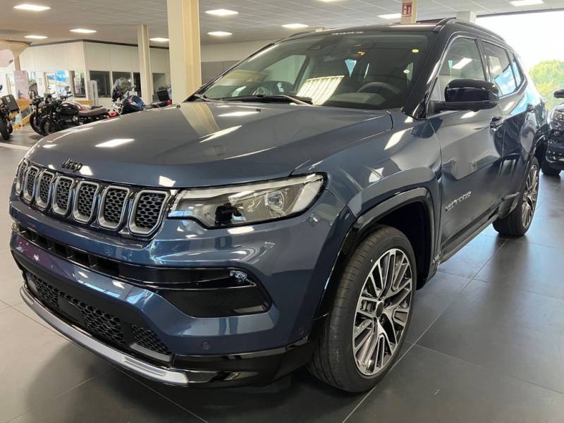 Jeep Compass 1.5l GSE T4 48V e-Hybrid Summit DCT