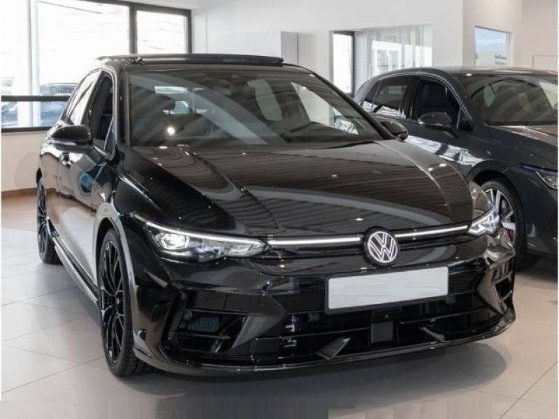 Volkswagen Golf R Performance DCC Akrap Harman Matrix Pano