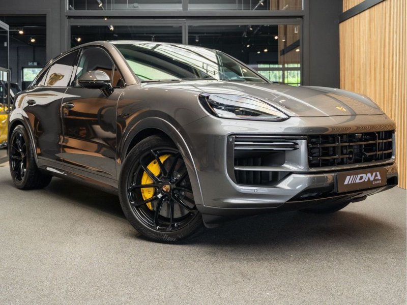 Porsche Cayenne Coupé Turbo E-Hybrid voll Carbon 4.0 Tur