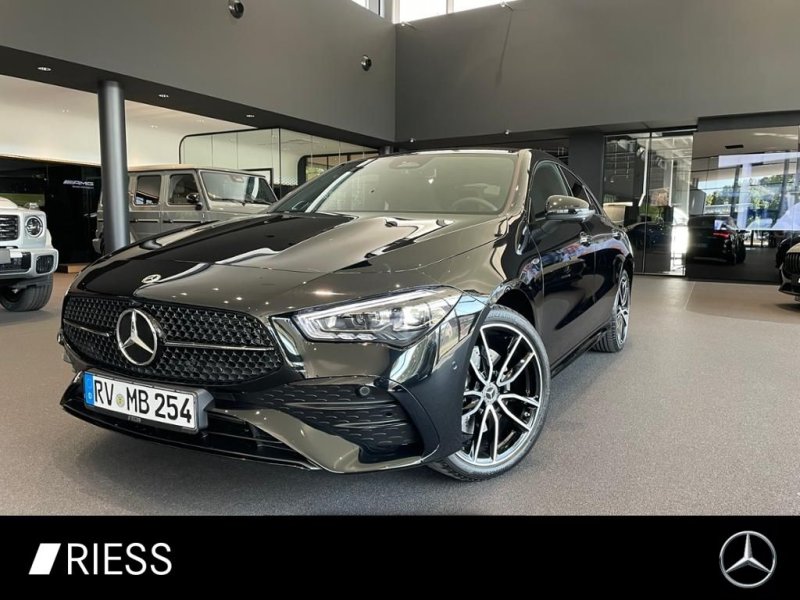 Mercedes-Benz CLA 250 e Coupé mit EQ Hybrid Technologie