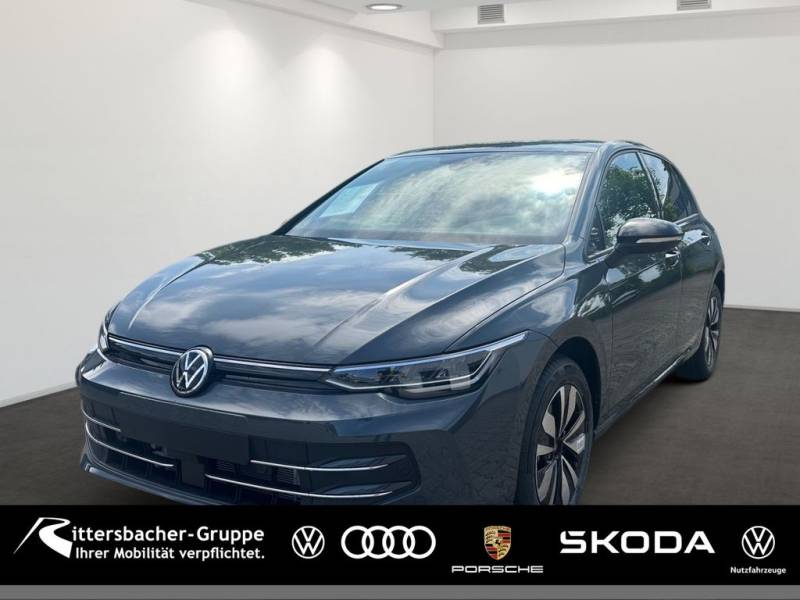 Volkswagen Golf VIII Life 1,5 eTSI Digital Cockpit LED Navi