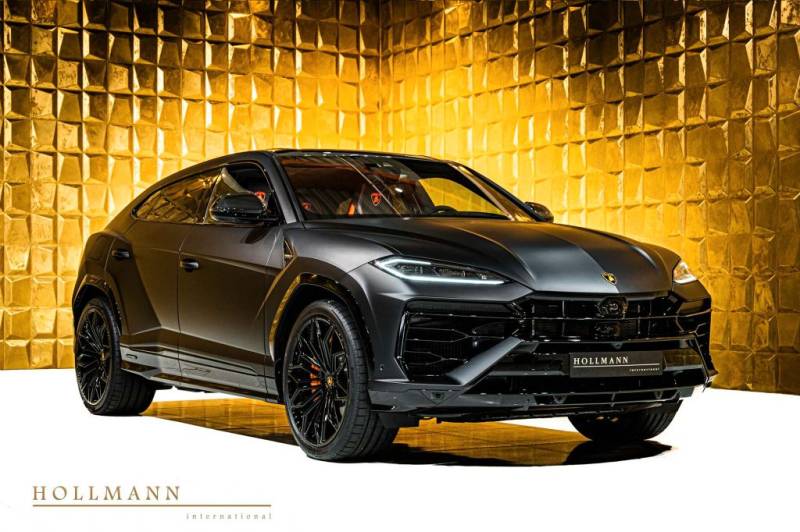 Lamborghini Urus SE +Carbon Fiber Roof +BandO +Style Package