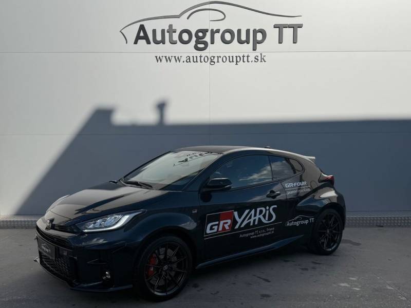 Toyota Yaris GR + Akrapovič exhaust