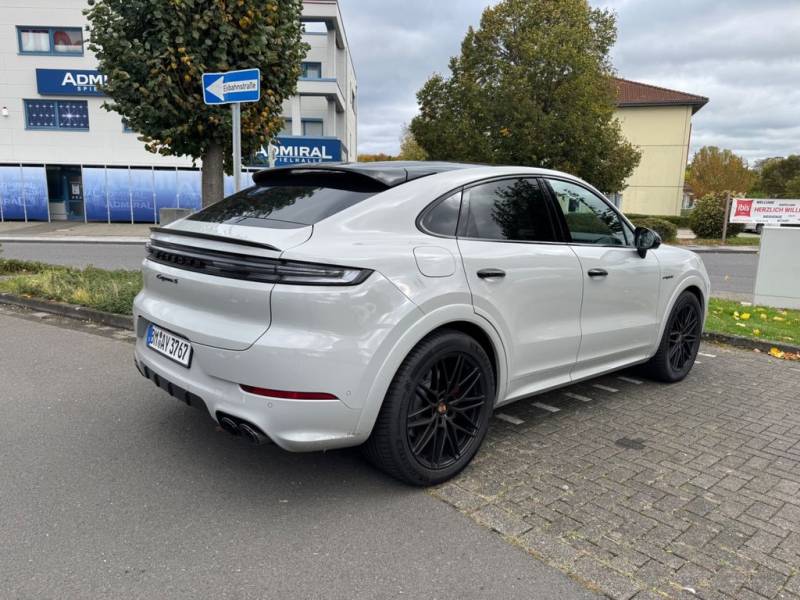 Porsche Cayenne S E-Hybrid S