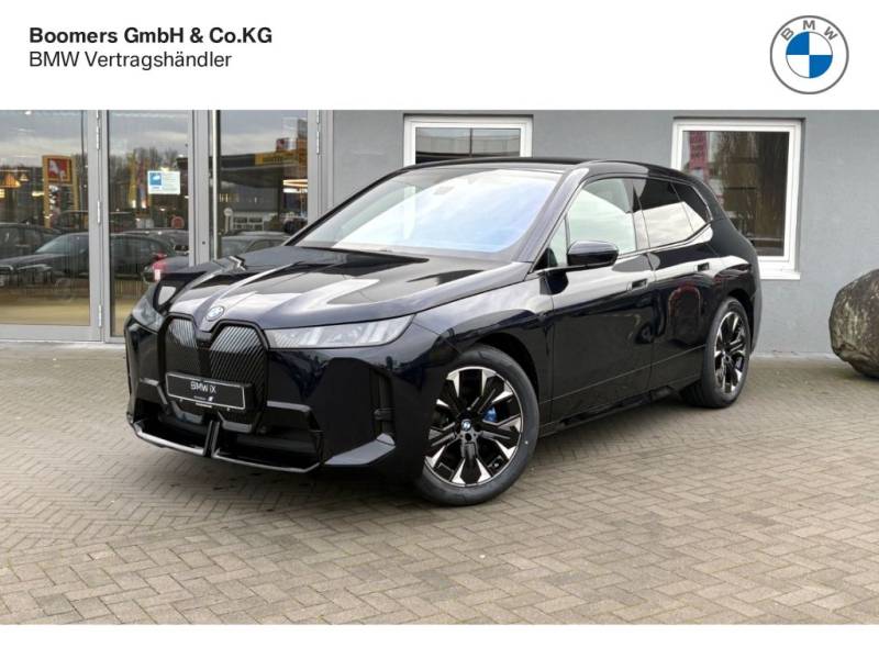 BMW iX xDrive 45 M Sport AHK 360° AC-Pro