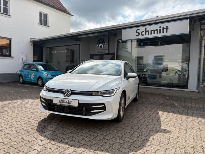 Volkswagen Golf VIII Variant 1.5 TSI 85 kW