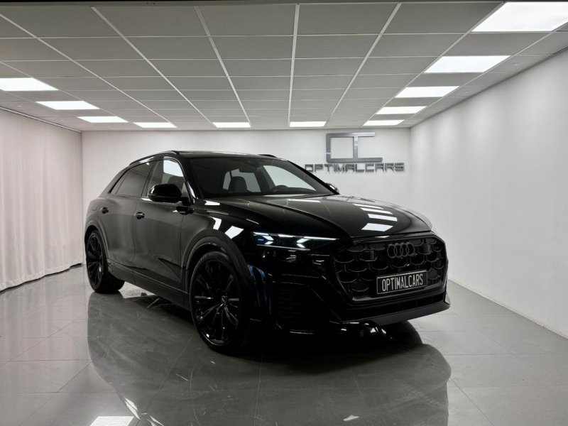 Audi Q8 50 TDi Q S-LINE Black EDT. *FULL* NP: 91.992€