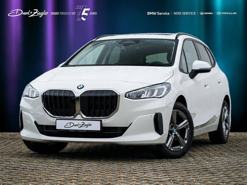 BMW 218i Active Tourer Travel GSD AHK LKH RFK DAB 17