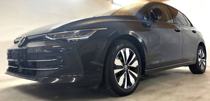 Volkswagen Golf VIII Lim. 1.5 eTSI 85 kW Goal