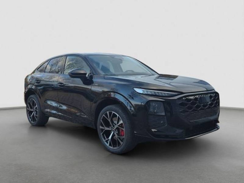 Audi Q3 Sportbacke-Hybrid S Line Pano Matrix
