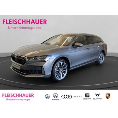 Skoda Superb 1,5 iV Combi LandK AHK Pano HUD Leder 360°
