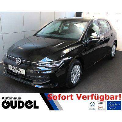 Volkswagen Golf VIII Lim. 1.5 TSI GRA LED AppC. Sitzheizung