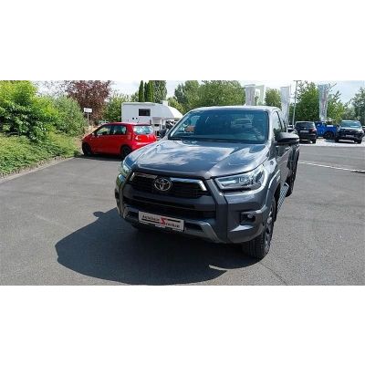 Toyota Hilux 2,8 Extra Cab Invincible, 360° Kamera, AHK