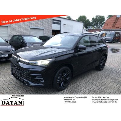 Volkswagen Tiguan 1.5 TSI e R-Line Pano Head Black Matrix A