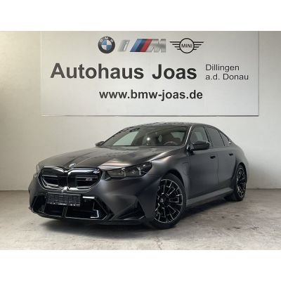 BMW M5 Limousine Frozen Deep Grey M Drivers Package