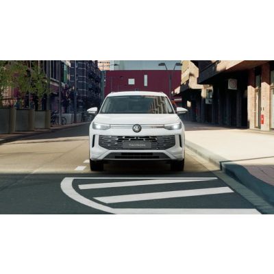 Volkswagen Tayron Elegance 1.5 eTSI Klima Navi
