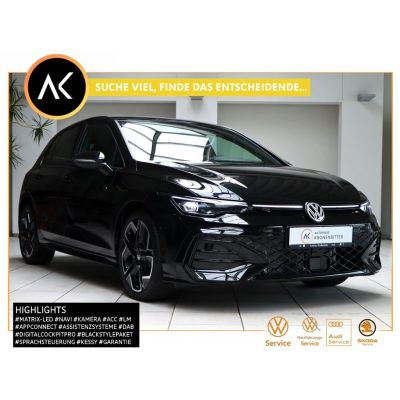 Volkswagen Golf 1.5 eTSI R-Line DSG 150PS-LED Navi BlackSty