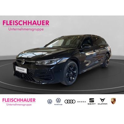 Volkswagen Passat R-Line 150 PS DSG HUD AHK Navi Black Styl