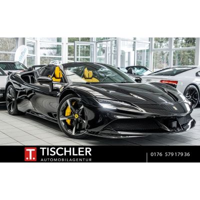 Ferrari SF90 LIFT* CARBON RacingSeats*Filo Giallo*STOCK*