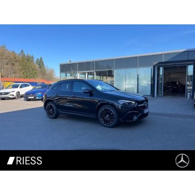 Mercedes-Benz GLA 250 4M AMG+AHK+PANO+MEMORY+MULTIBEAM+DISTRON