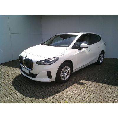 BMW 218i Active Tourer DAB LED Pano.Dach Komfortzg.