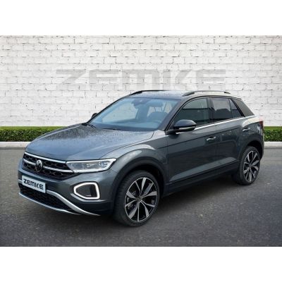 Volkswagen T-Roc Style 1.5 l TSI DSG AHK PANO AHK
