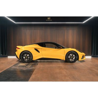 Lotus Emira V6