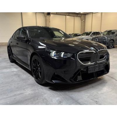 BMW M5 Baureihe M5 Lim. FUL CARBON and CERAMIC