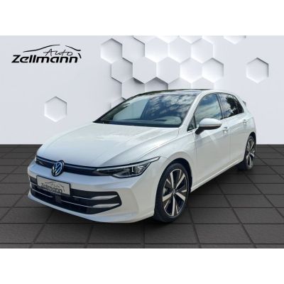 Volkswagen Golf Style 1.5l eTSI DSG el. Panodach AhK el Nav