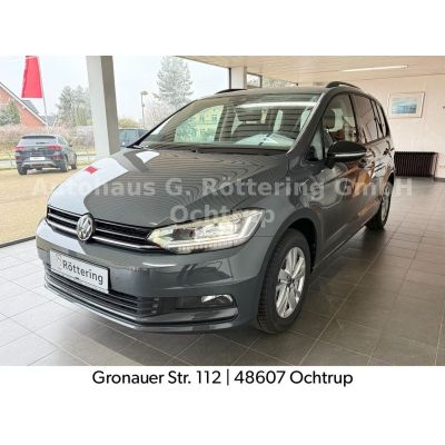 Volkswagen Touran Highline 1.5l TSI DSG 7-Sitzer Pano AHK