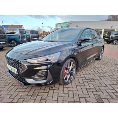 Ford Focus Lim. ST X  5 Jahre  oder 50.000 km