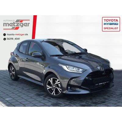 Toyota Yaris HYBRID Teamplayer +Kamera +LED-Scheinwerfe