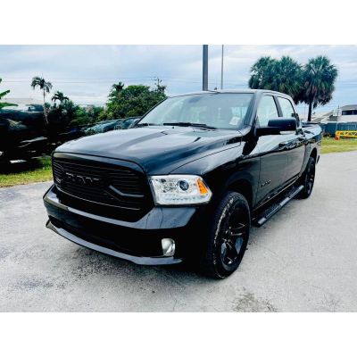 Dodge NEUWAGEN*LARAMIE*5.7*V8*4X4*NAVI*AHK*GARATIE*