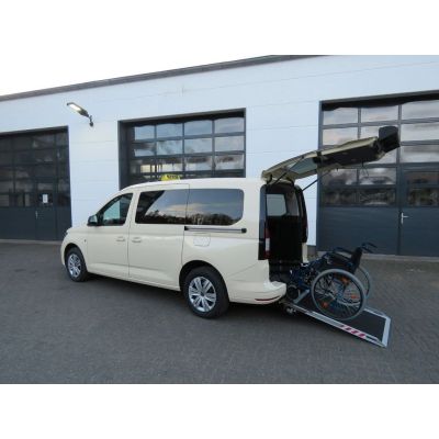 Volkswagen Caddy Taxi Maxi BTW KMP Rollstuhltaxi