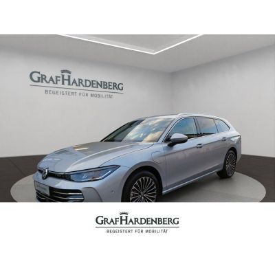 Volkswagen Passat 1.5 l eHybrid OPF Elegance REAR VIEW