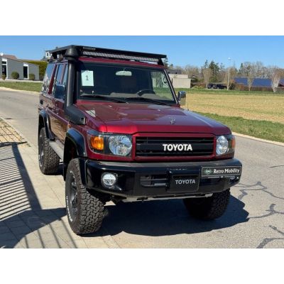 Toyota Land Cruiser  GRJ76 SPECIAL VOLLAUSSTATTUNG MJ23