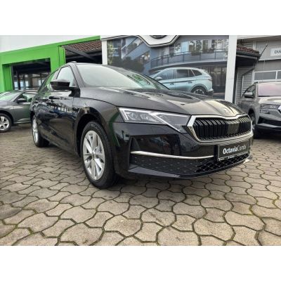 Skoda Octavia Combi 2.0 TDI DSG*Head-Up*360°Cam*Massag