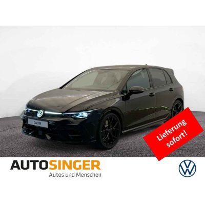 Volkswagen Golf R BLACK AKRAPOVIC*HARMAN*PANO*AHK*DCC*360