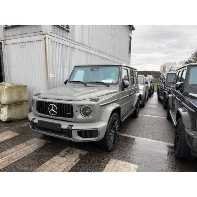 Mercedes-Benz G 63 AMG grey / red_25_Full_TV_A22_Carbon