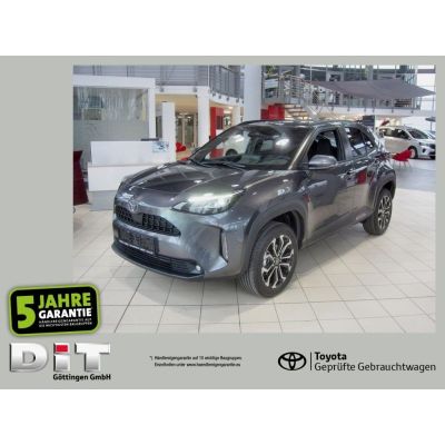 Toyota Yaris Cross 1.5 Hybrid Teamplayer + Winter FLA