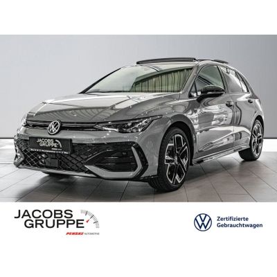 Volkswagen Golf VIII 1.5 eTSI DSG R-Line Black Style Pano,
