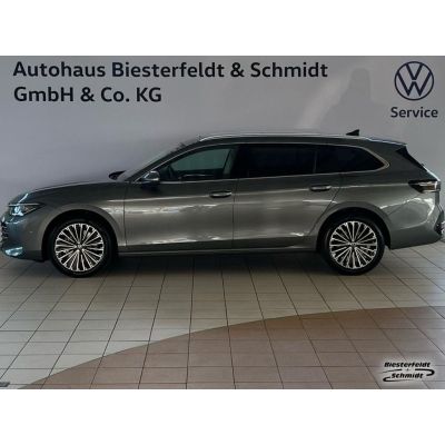Volkswagen Passat Elegance 2.0TDI DSG 4M AHK Pano LED Leder