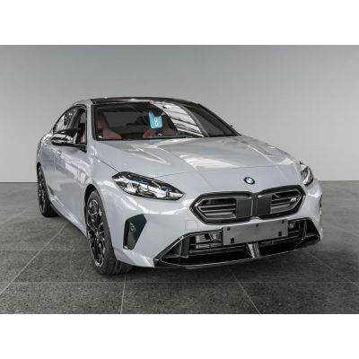 BMW M235 xDrive Gran Coupe, Innovationspaket HUD LED