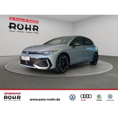 Volkswagen Golf VIII R-Line (ACC.SHZ.PDC.DAB) 1.5 TSI
