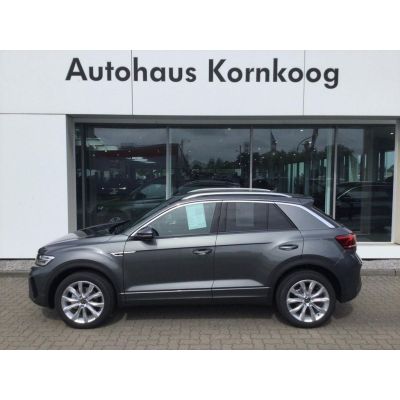 Volkswagen T-Roc 1.5 TSI OPF DSG R-Line LED APP ACC Kamera