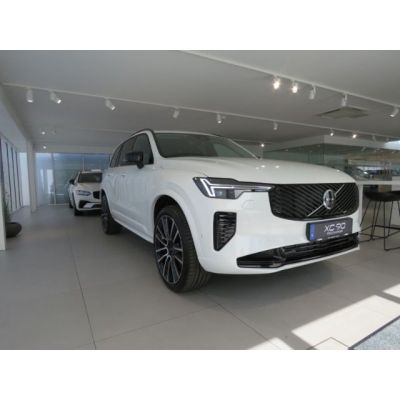 Volvo XC90 T8 Recharge Plus Dark 7-Sitzer 22Zoll 360Gr