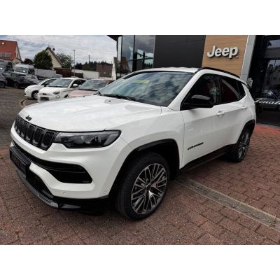 Jeep Compass 1.5l GSE T4 48V Summit NAVI ACC KAMERA